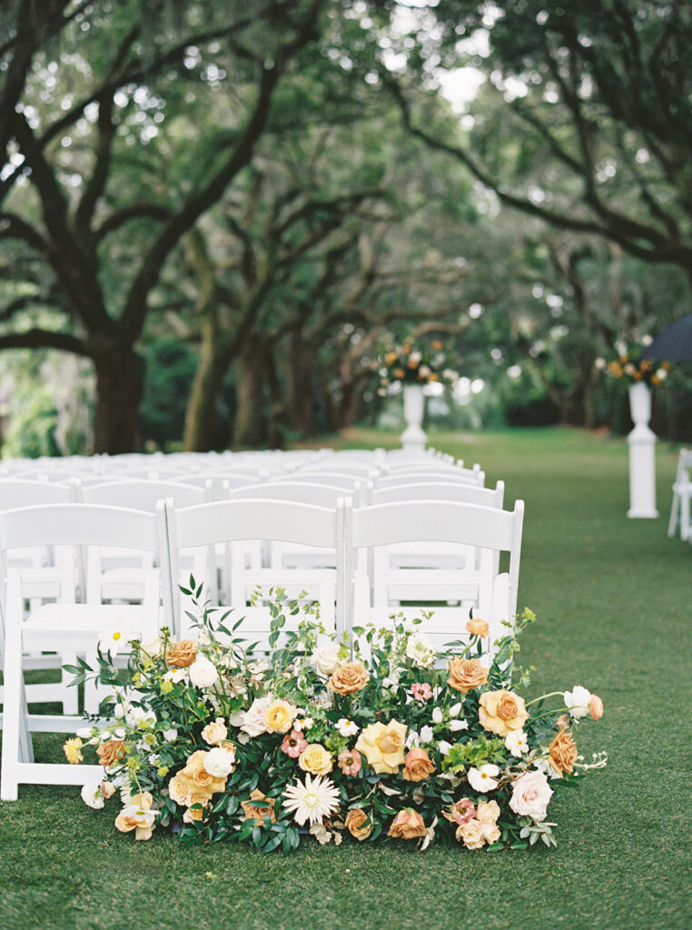 Floral arrangements at a summer wedding in Charleston